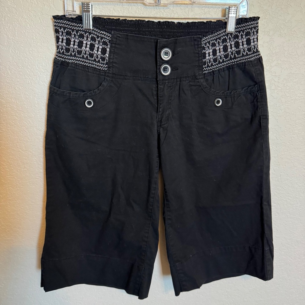 Y2K Grunge Indie Rewind Smocked Waist Bermuda Shorts Size 11 Black